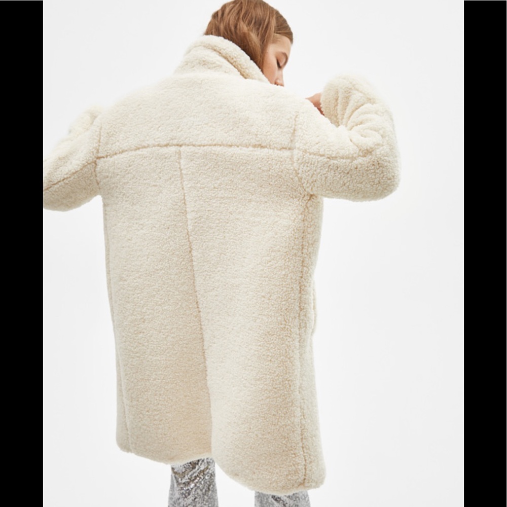 Long faux shearling double-breasted coat in cream - Picture 4 of 8
